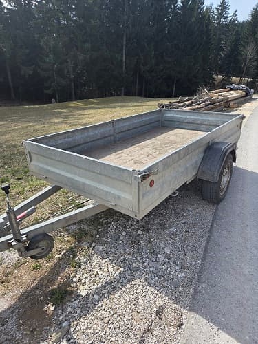 Stroj: OPREMA PO PRILOŽENEM DRAŽBENEM RAZGLASU, Luče