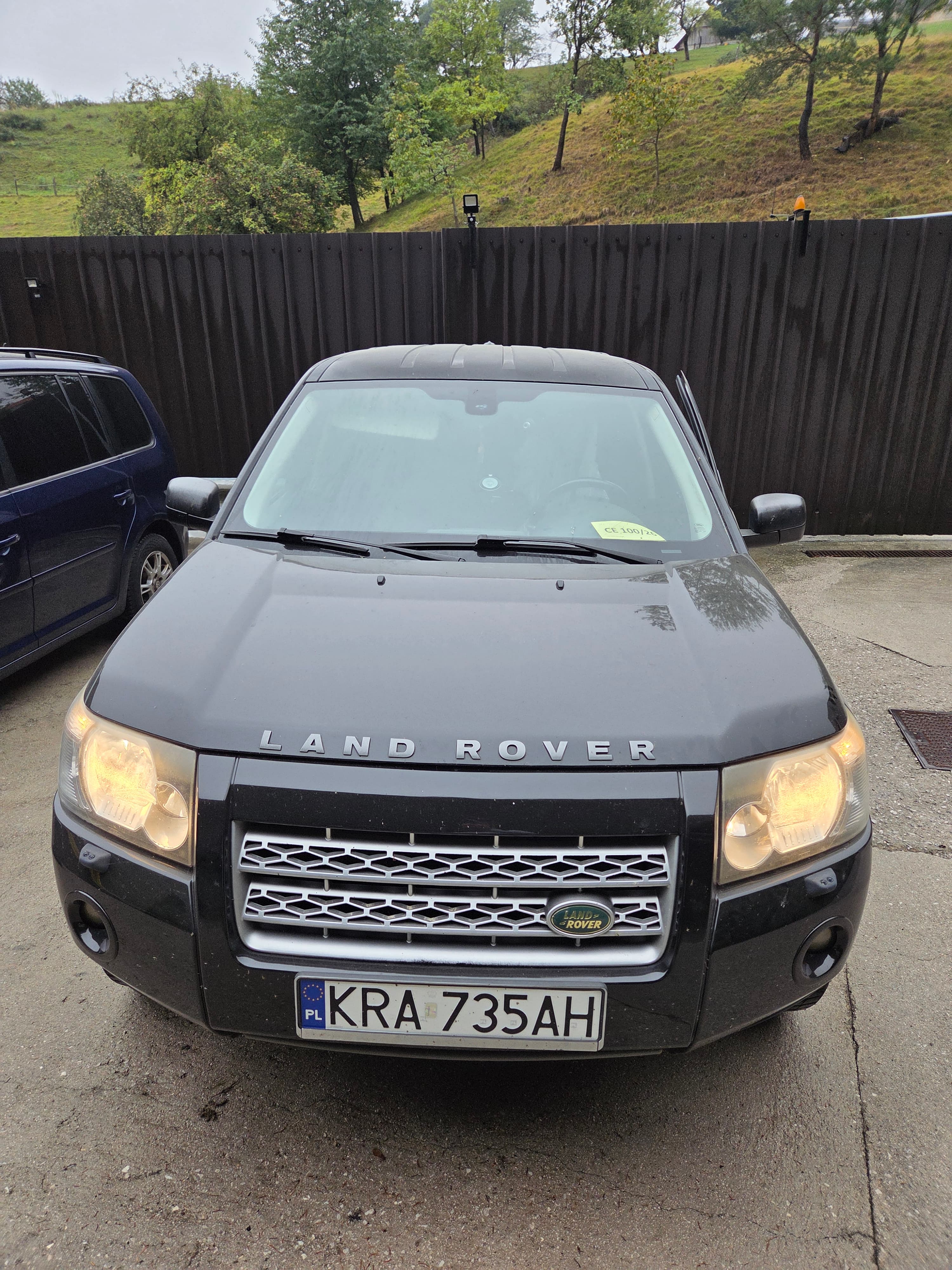 Avtomobil: MOTORNO VOZILO LAND ROVER FREELANDER 2, L.2009, Stranice